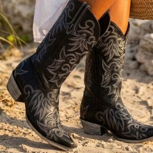 Lane Wild Ginger Embroidered Black Leather Western Cowgirl Boots Size 8